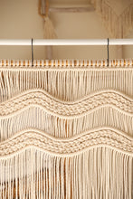 Load image into Gallery viewer, LE WAVES