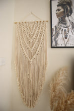 Load image into Gallery viewer, LE VANIA