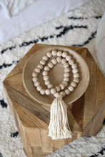 Load image into Gallery viewer, MACRAME BEADS TASSEL