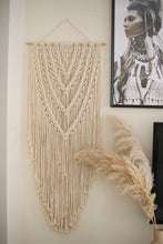 Load image into Gallery viewer, LE VANIA