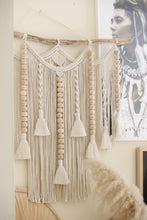 Load image into Gallery viewer, LE SHILOH