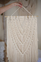 Load image into Gallery viewer, LE VANIA