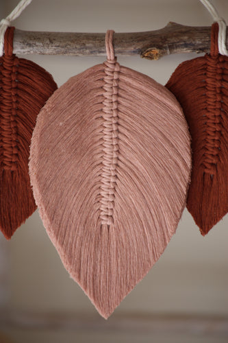 FEATHER MACRAME TUTORIAL . DOWNLOAD